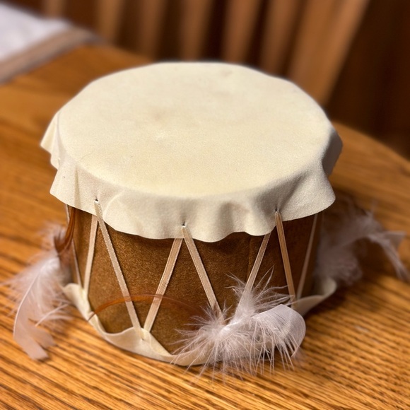 Sleeping Native Girl and her drum - Picture 6 of 11